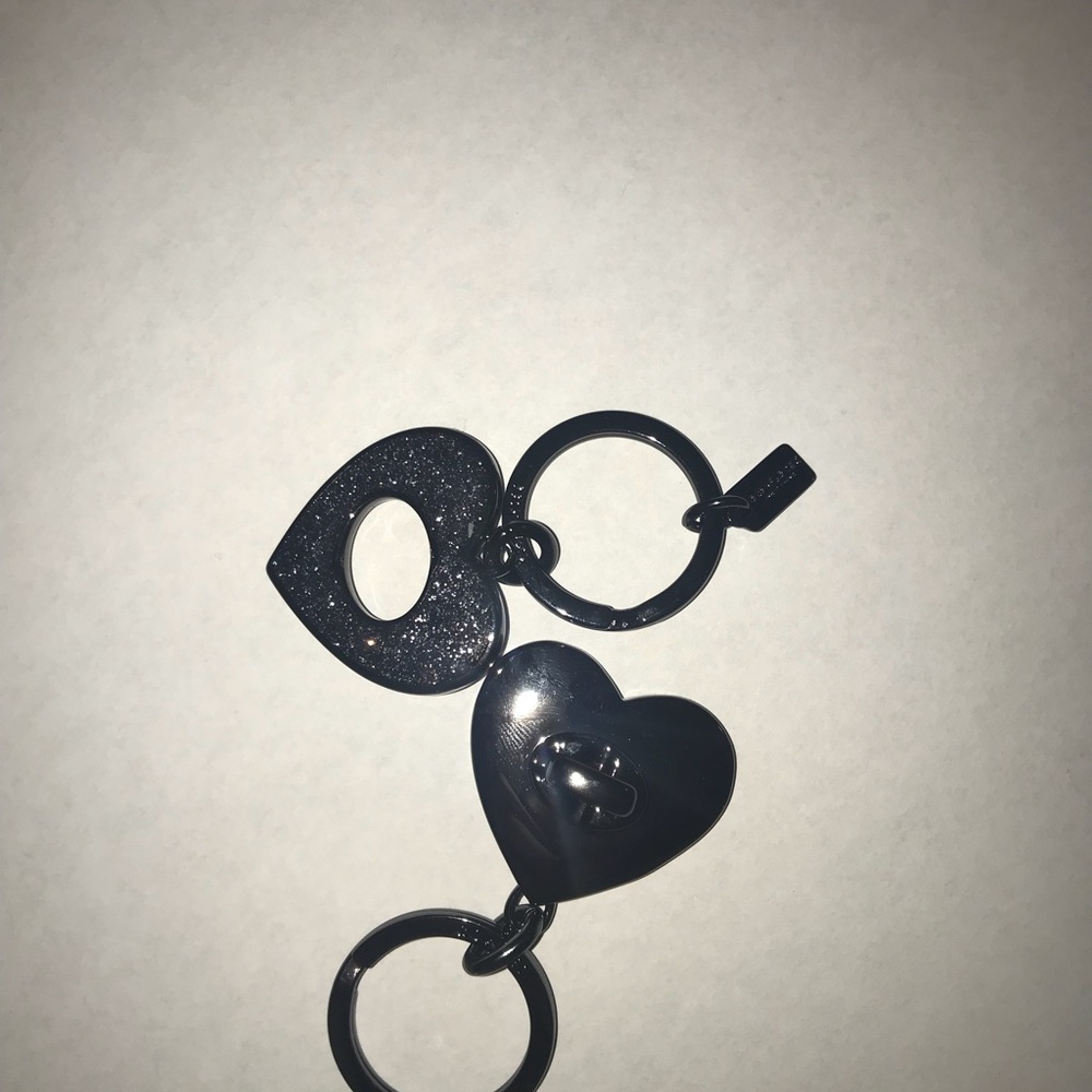COACH BLACK GLITTER LOVE HEART VALET KEY FOB